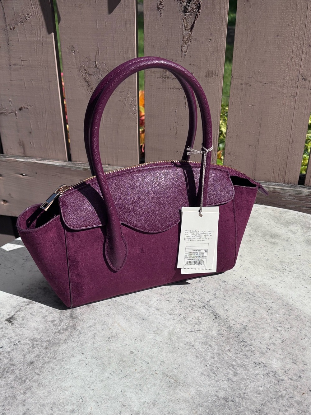 🎉NWT🎉 Elegant Burgundy Winged Satchel Handbag with Top Handles